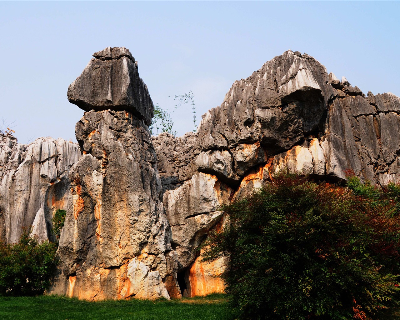 Stone Forest in Yunnan line (2) (Khitan wolf works) #26 - 1280x1024