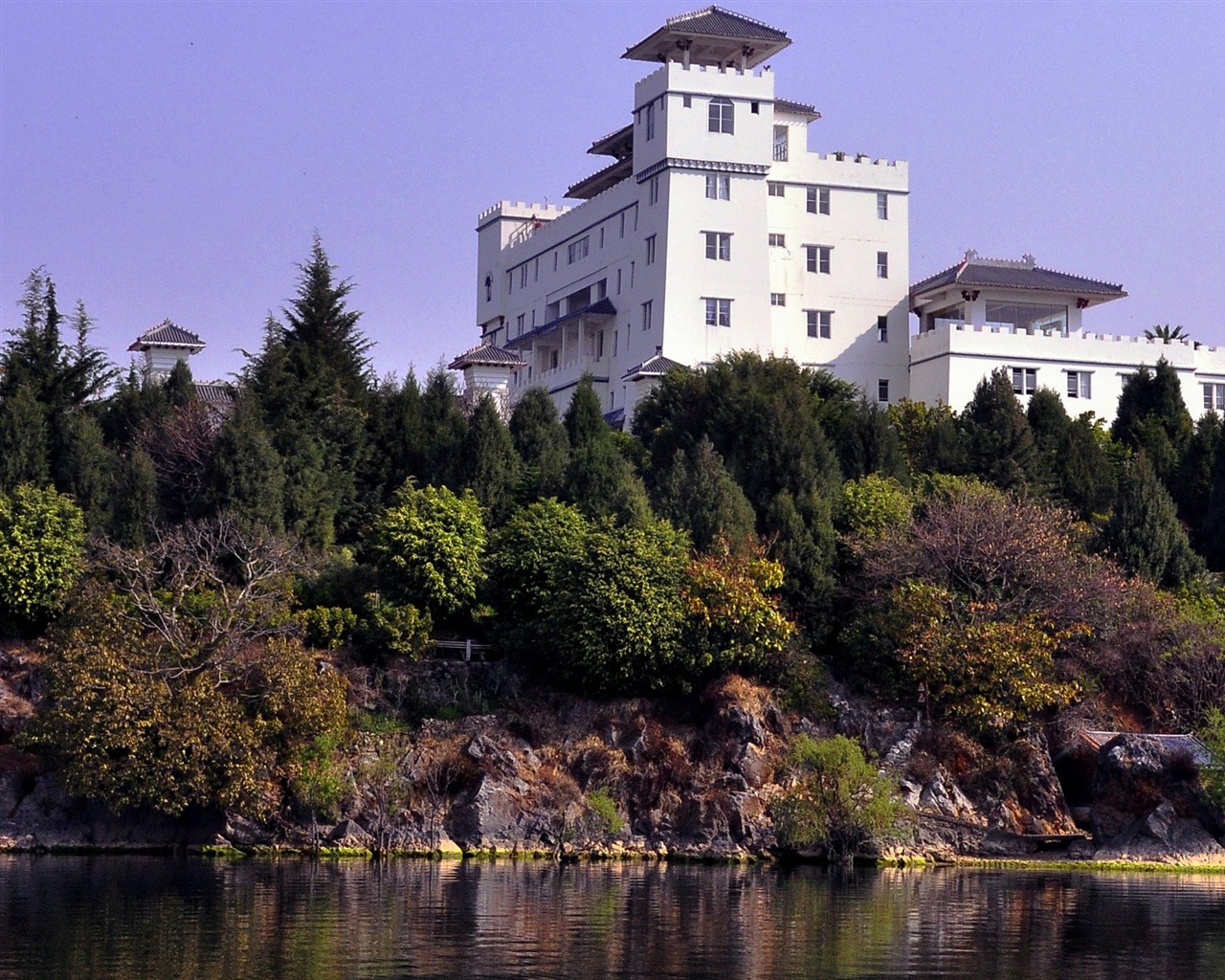 Výhledy do ucha Dali (Old Hong OK práce) #4 - 1280x1024