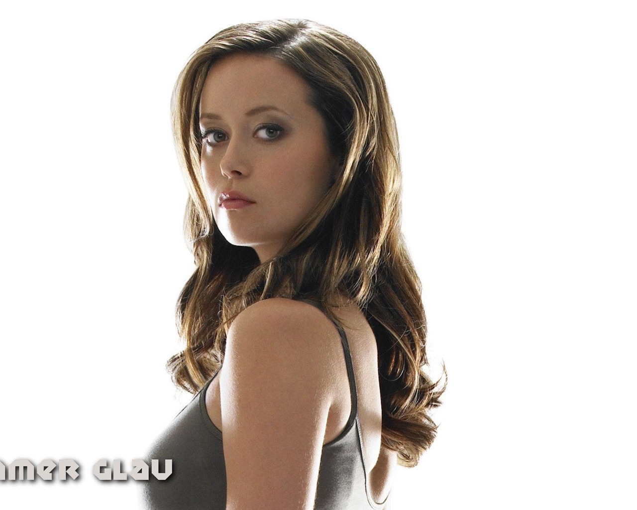 Summer Glau krásnou tapetu #28 - 1280x1024