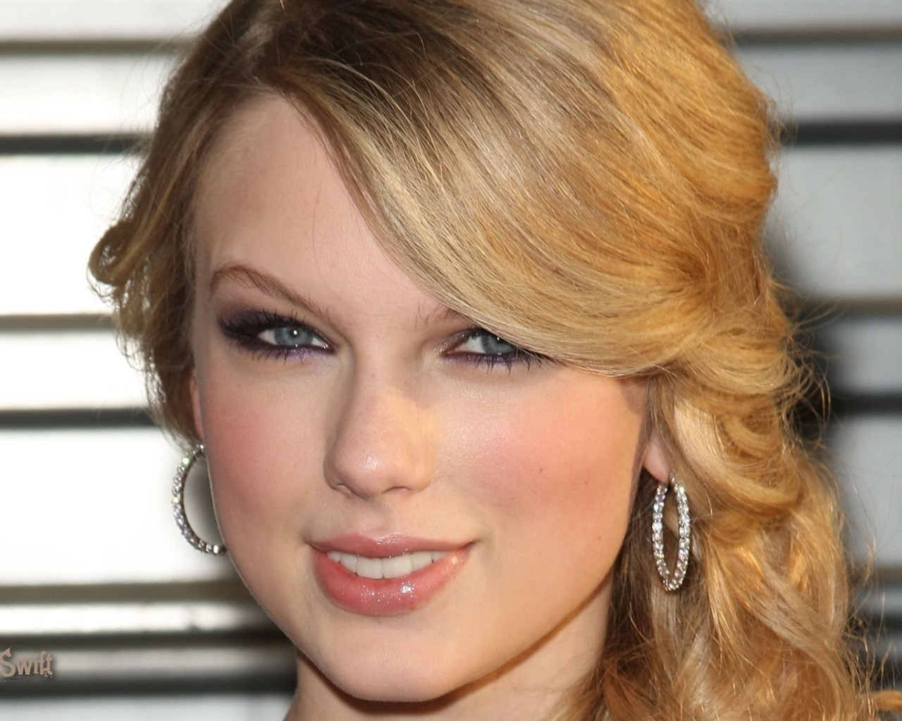 Taylor Swift krásnou tapetu #16 - 1280x1024
