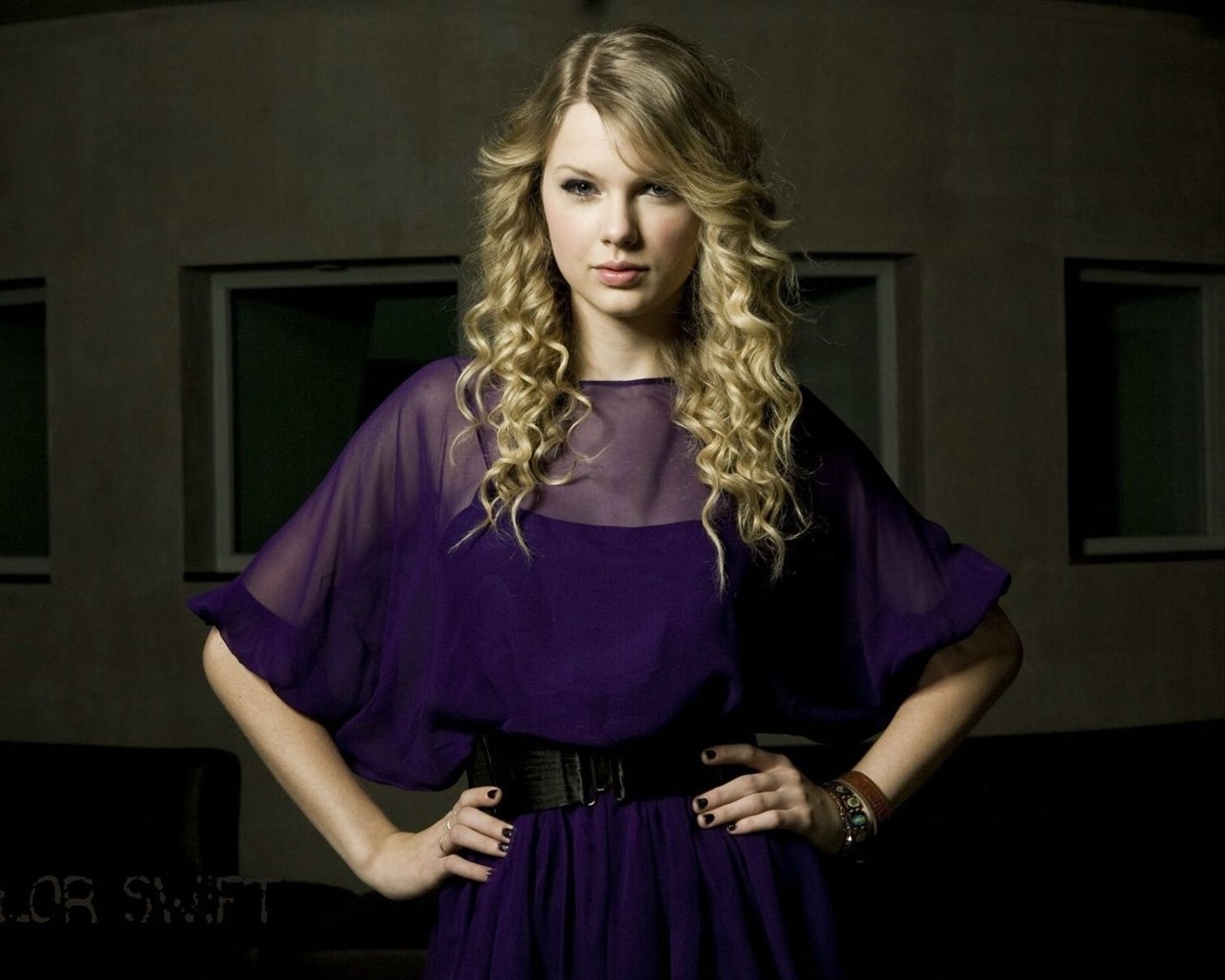 Taylor Swift krásnou tapetu #20 - 1280x1024