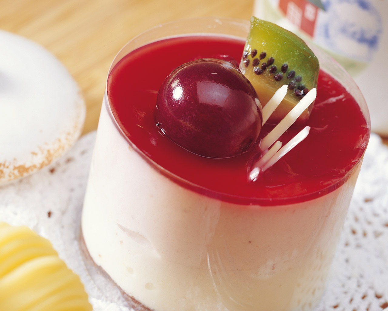 Delicious dessert wallpaper (1) #13 - 1280x1024