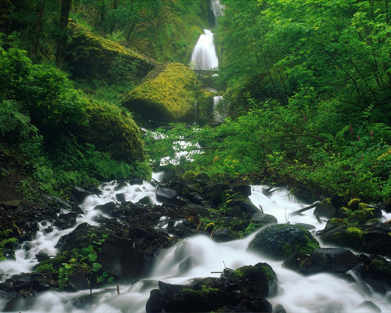 Waterfall streams wallpaper (7) #12 - 1280x1024