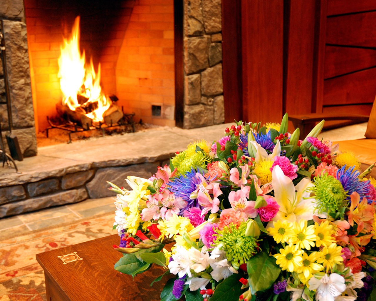 Western-style family fireplace wallpaper (1) #1 - 1280x1024