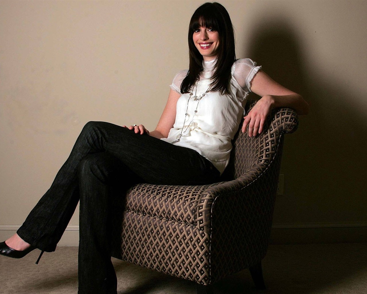 Anne Hathaway krásnou tapetu (2) #21 - 1280x1024