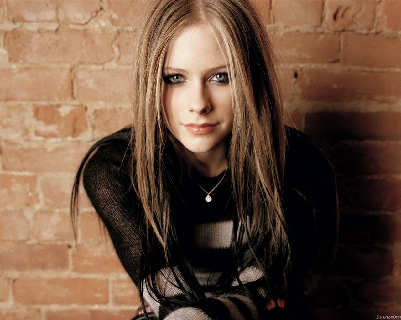 Avril Lavigne krásnou tapetu (3) #16 - 1280x1024