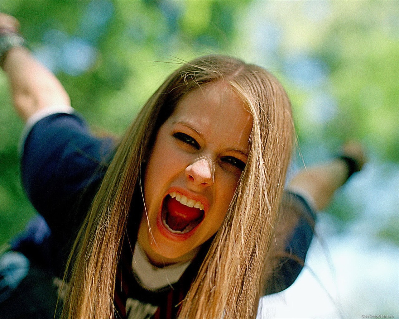 Avril Lavigne krásnou tapetu (3) #19 - 1280x1024