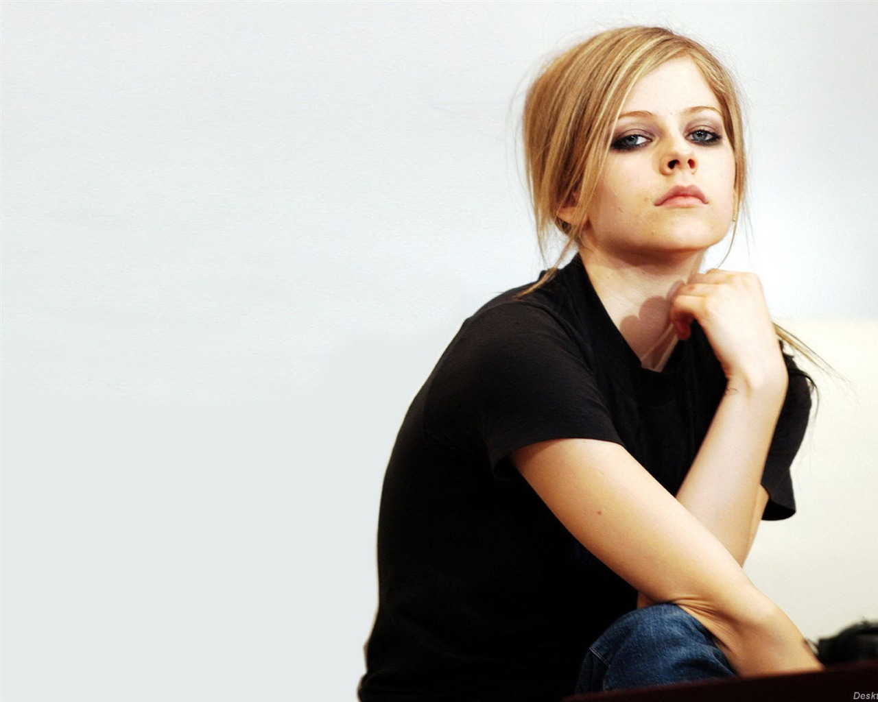 Avril Lavigne krásnou tapetu (3) #22 - 1280x1024