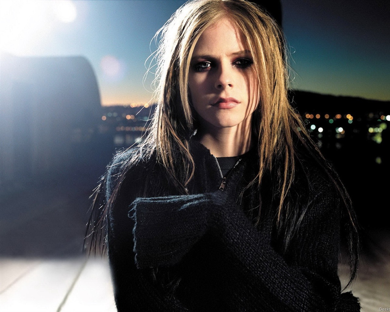 Avril Lavigne hermoso fondo de pantalla (3) #24 - 1280x1024