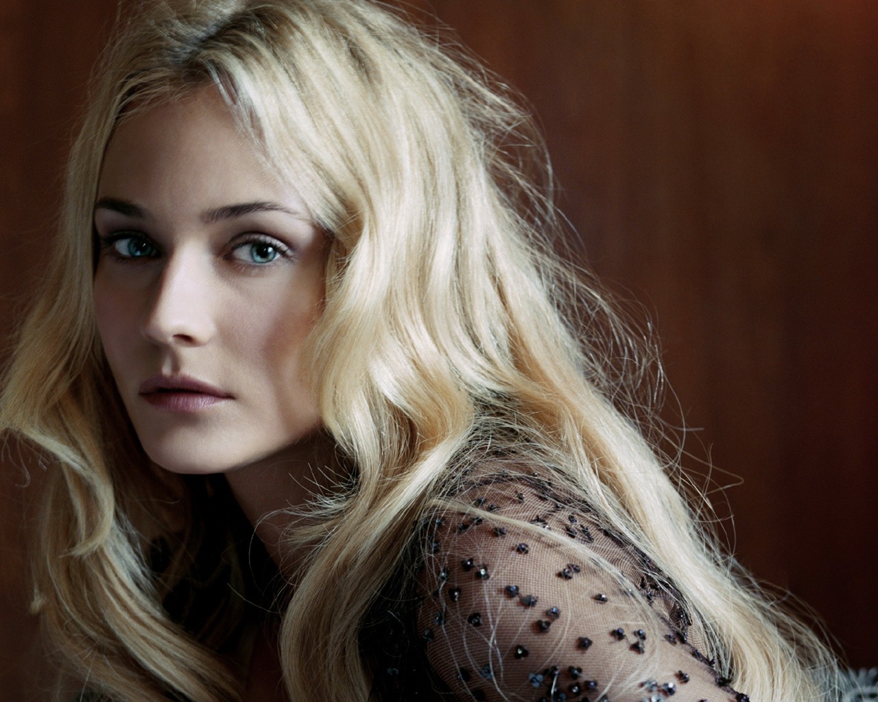 Diane Kruger krásnou tapetu #8 - 1280x1024