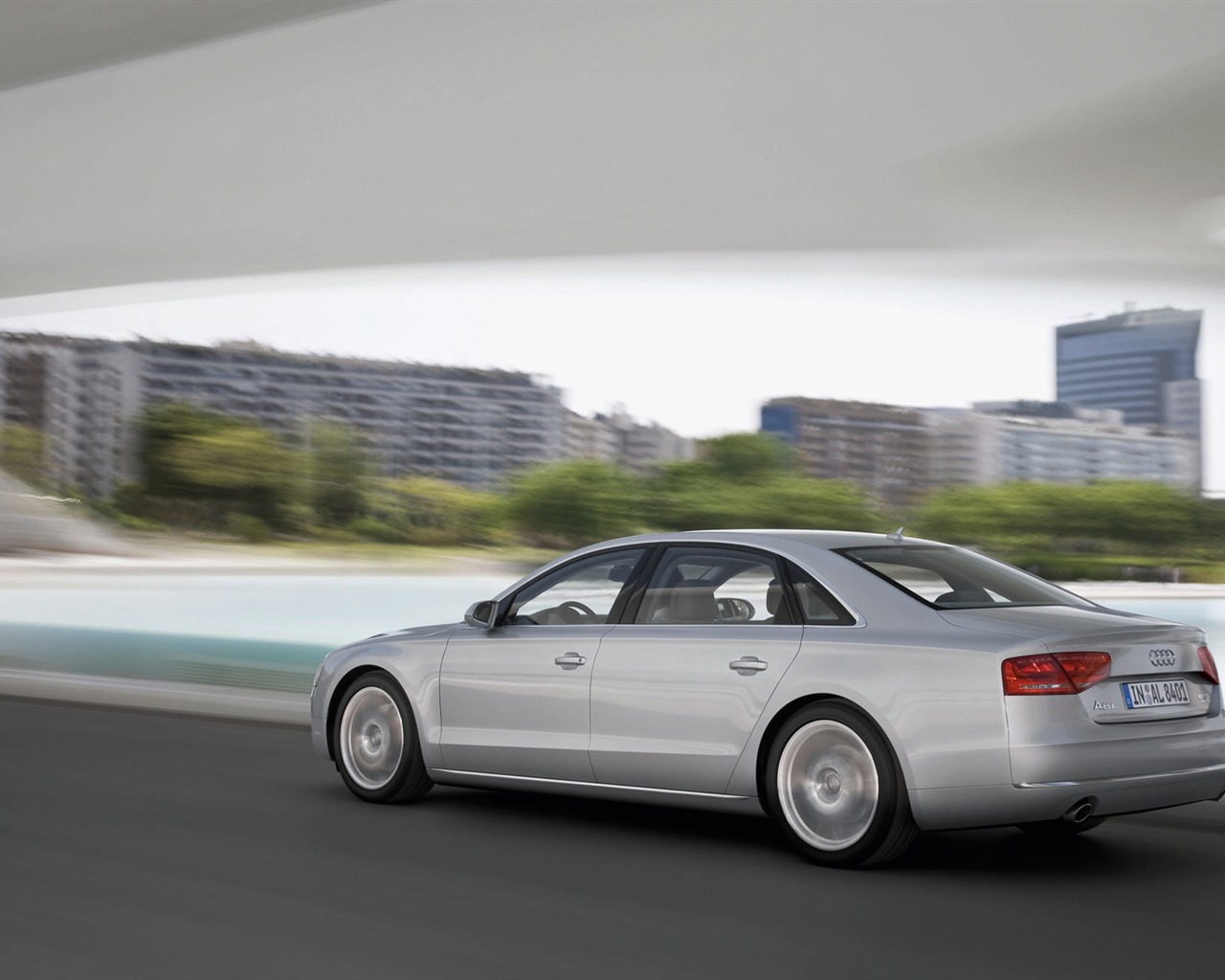 Audi A8 L 3,0 TFSI Quattro - 2010 HD tapetu #10 - 1280x1024