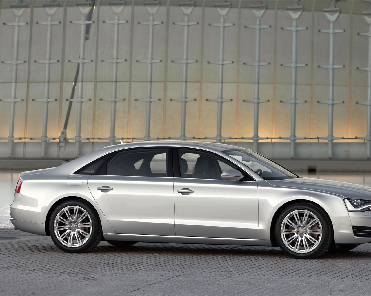 Audi A8 L 3.0 TFSI Quattro - 2010 高清壁纸18 - 1280x1024