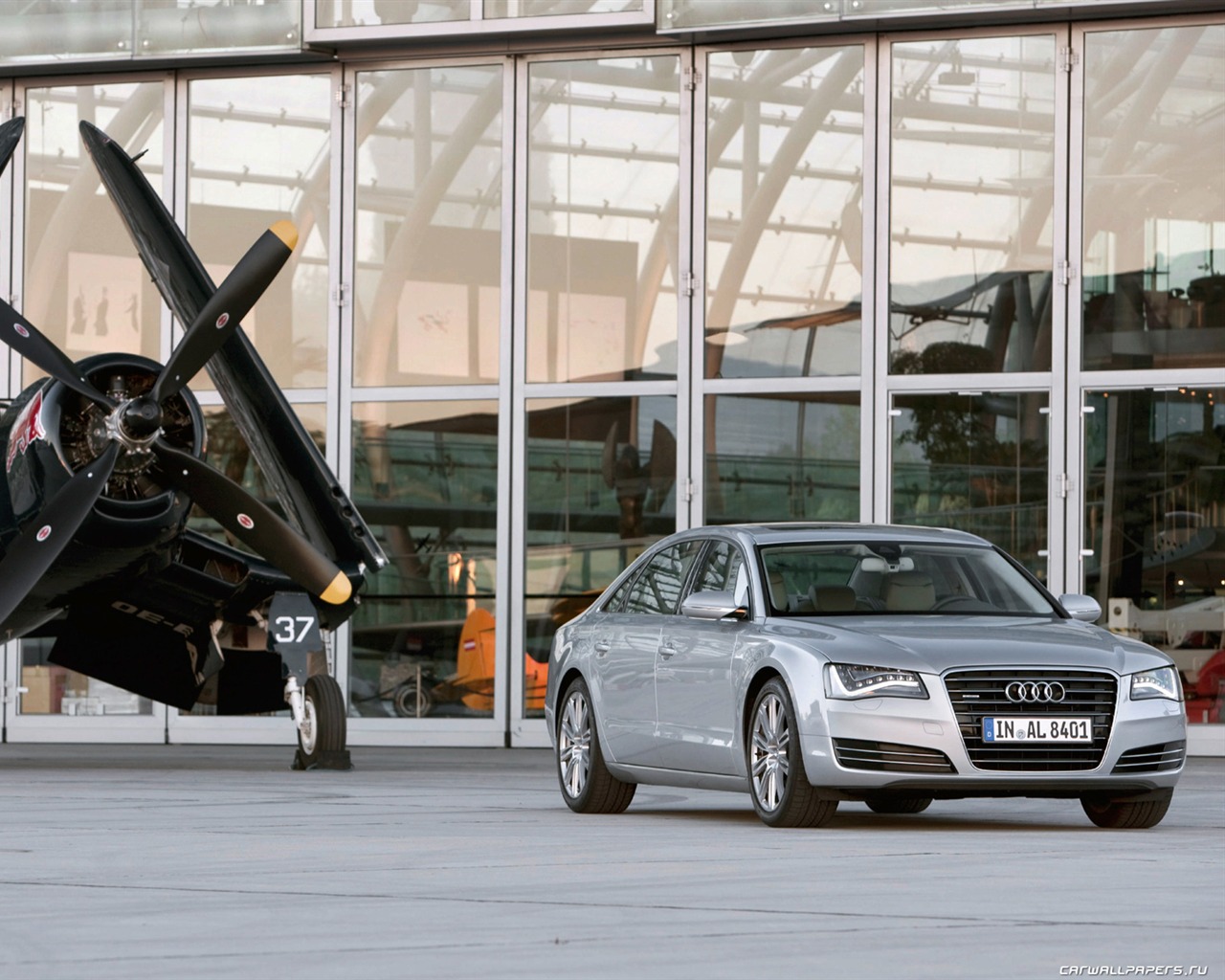 Audi A8 L 3.0 TFSI Quattro - 2010 高清壁紙 #25 - 1280x1024