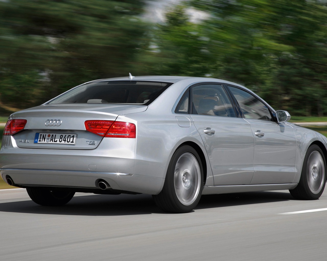 Audi A8 L 3.0 TFSI Quattro - 2010 高清壁纸29 - 1280x1024