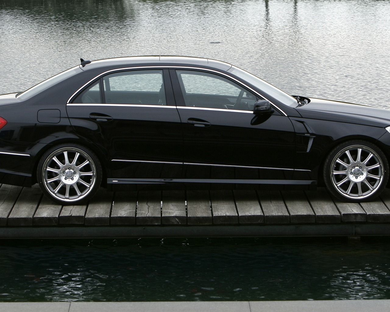 Carlsson Mercedes-Benz E-class w212 HD wallpaper #9 - 1280x1024