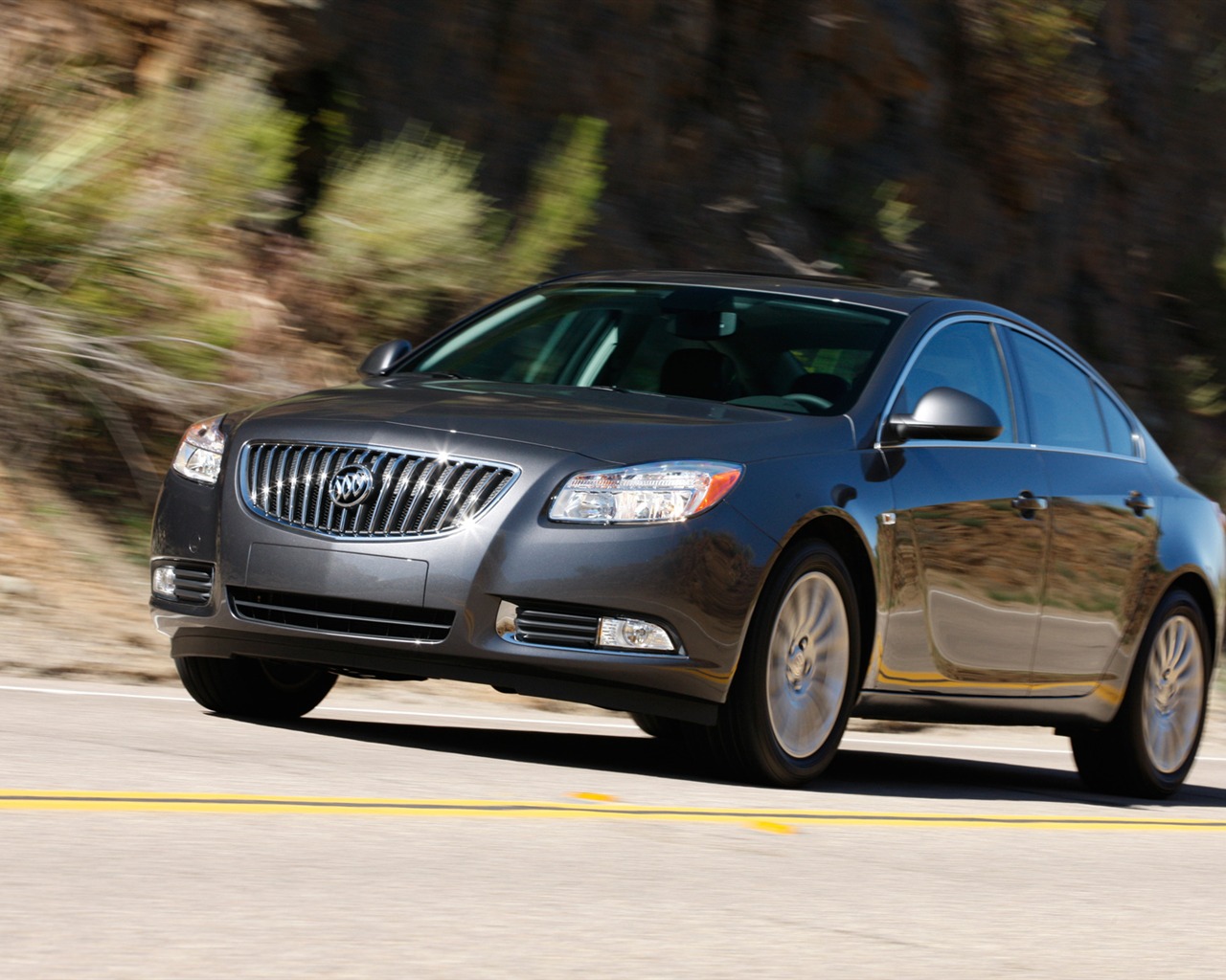 Buick Regal - 2011 HD wallpaper #17 - 1280x1024