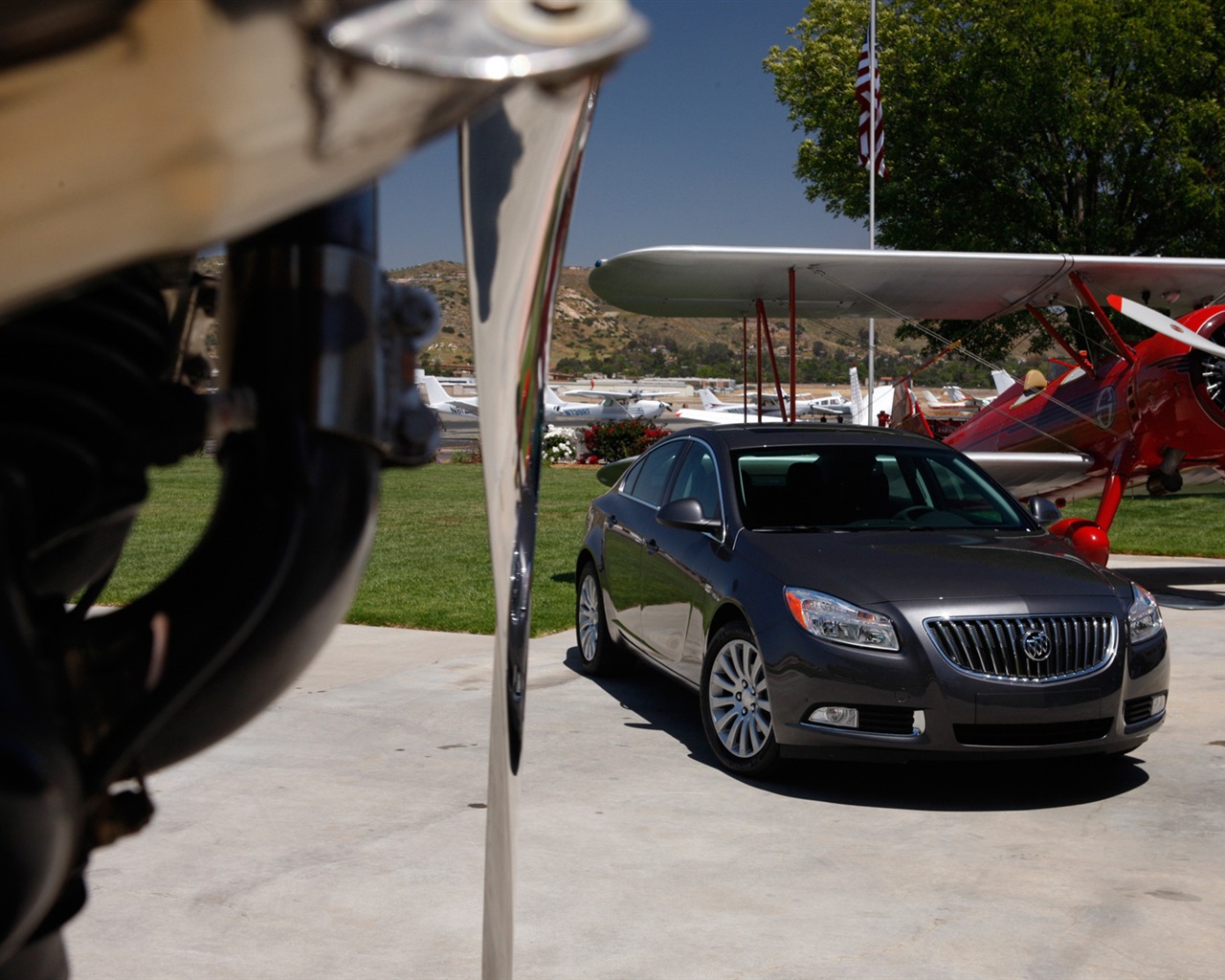 Buick Regal - 2011 HD wallpaper #32 - 1280x1024