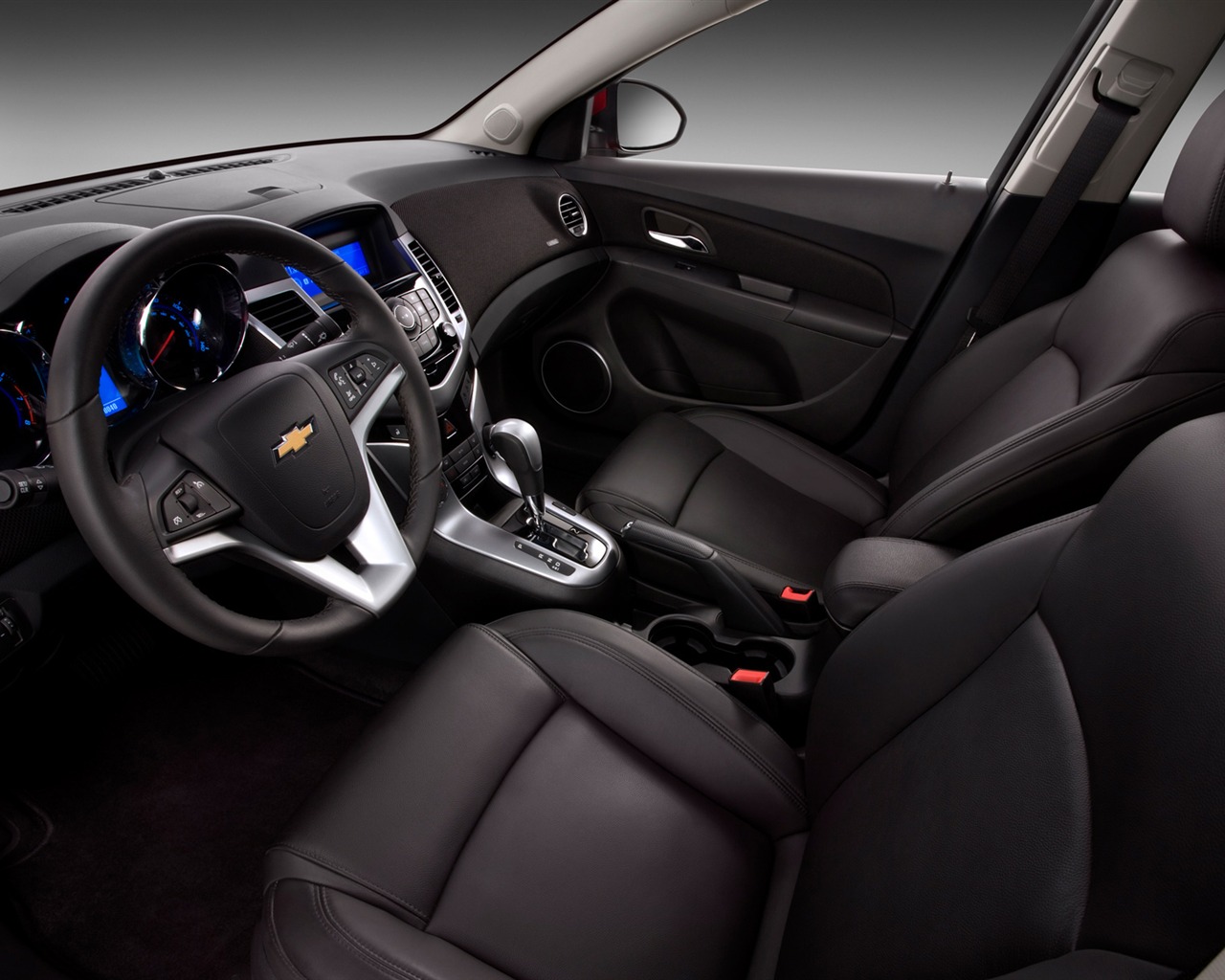 Chevrolet Cruze RS - 2011 HD wallpaper #13 - 1280x1024