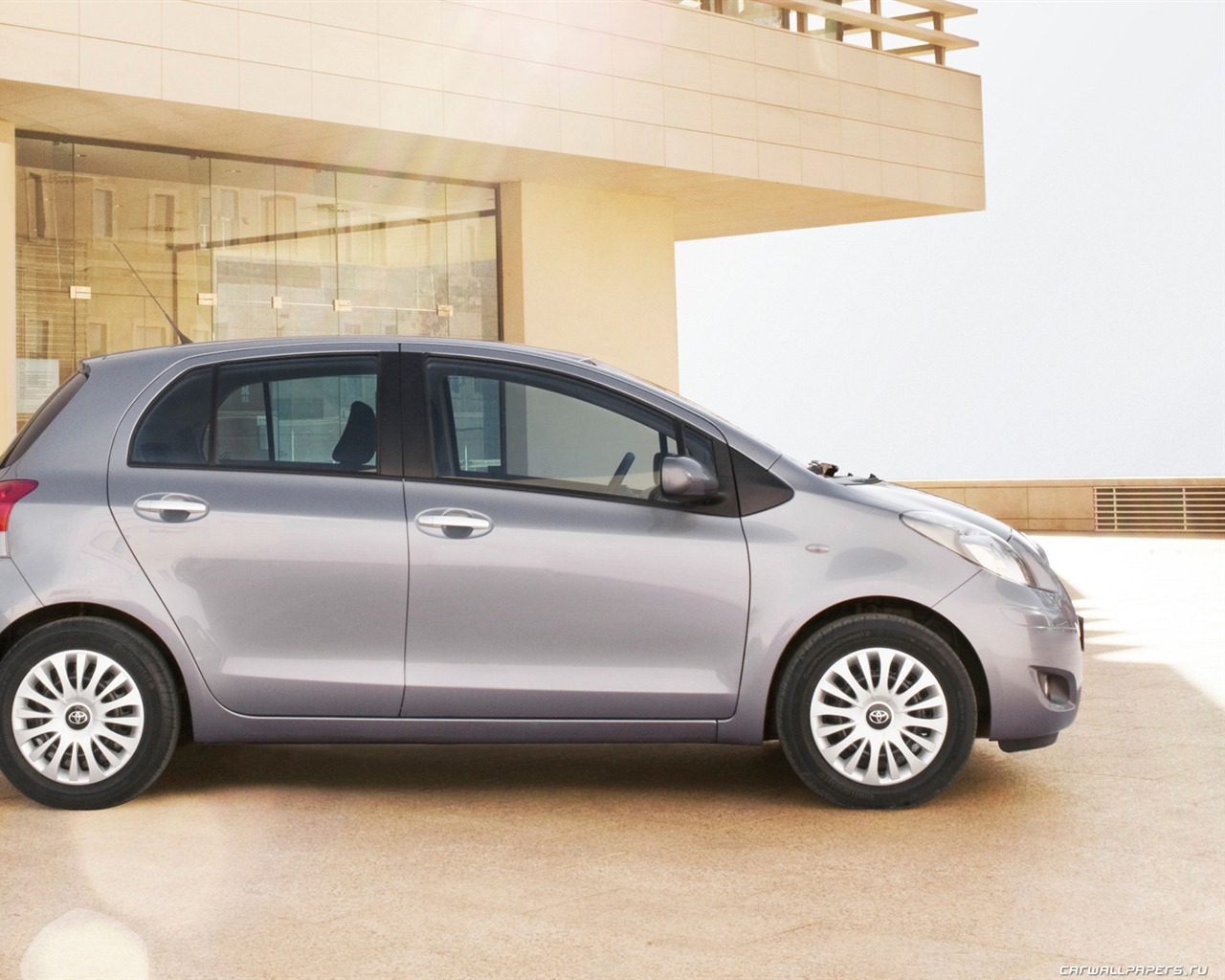 Toyota Yaris - 2010 豐田 #9 - 1280x1024