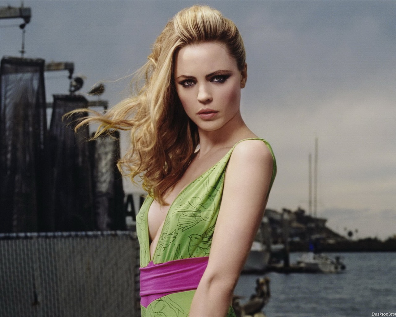 Melissa George beau fond d'écran #5 - 1280x1024