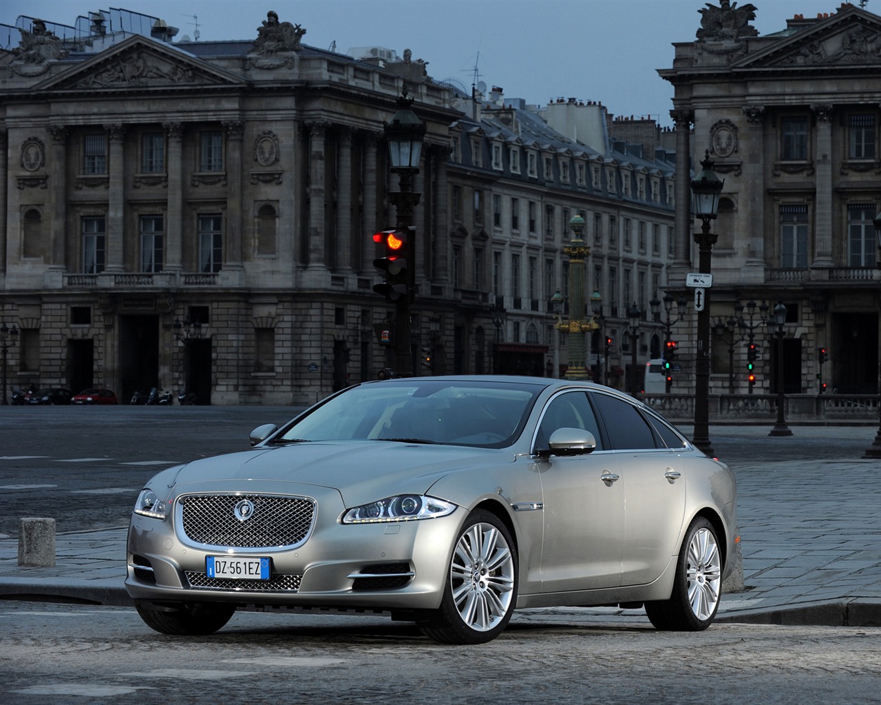 Jaguar XJL - 2010 HD tapetu #4 - 1280x1024