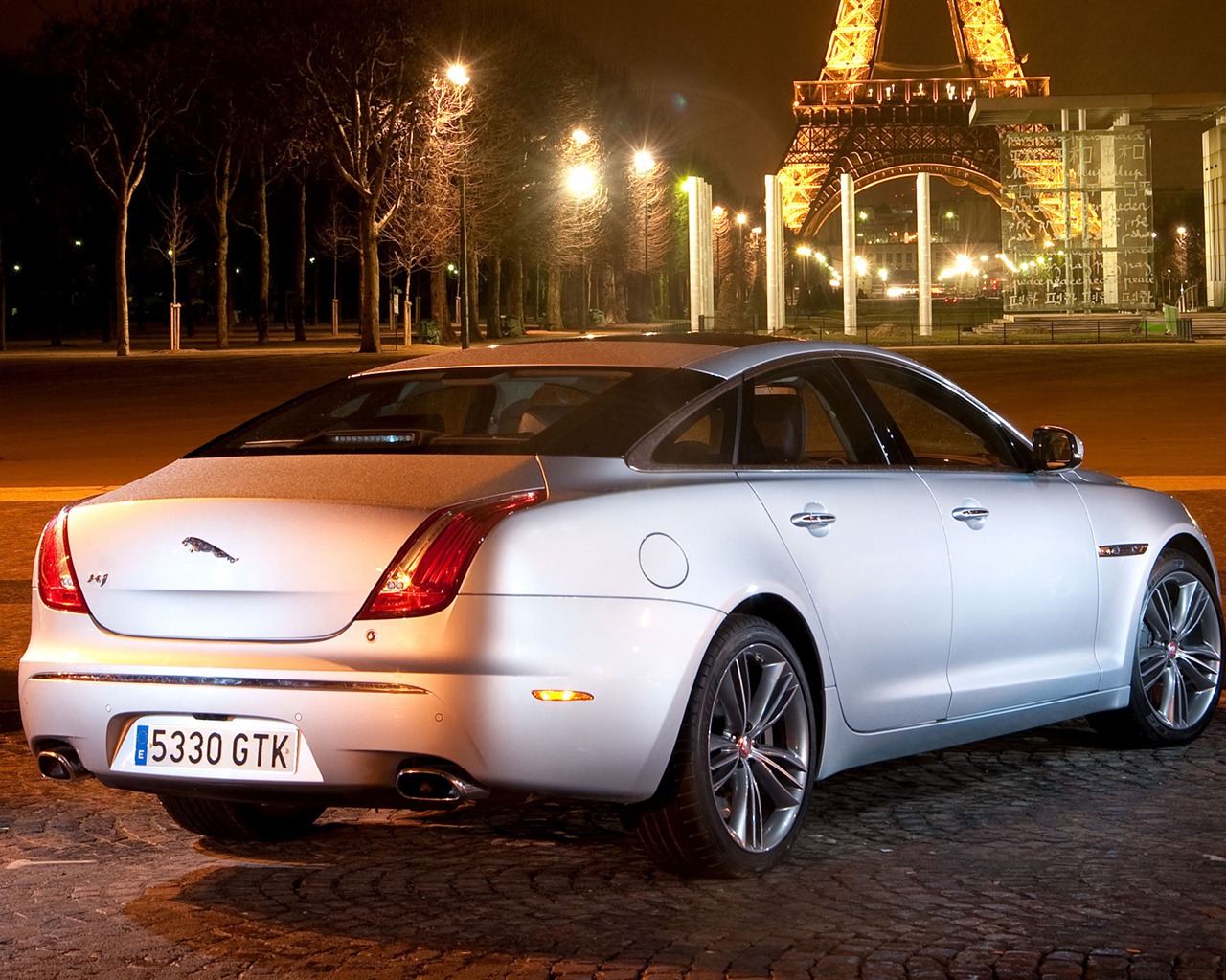 Jaguar XJL - 2010 HD tapetu #7 - 1280x1024