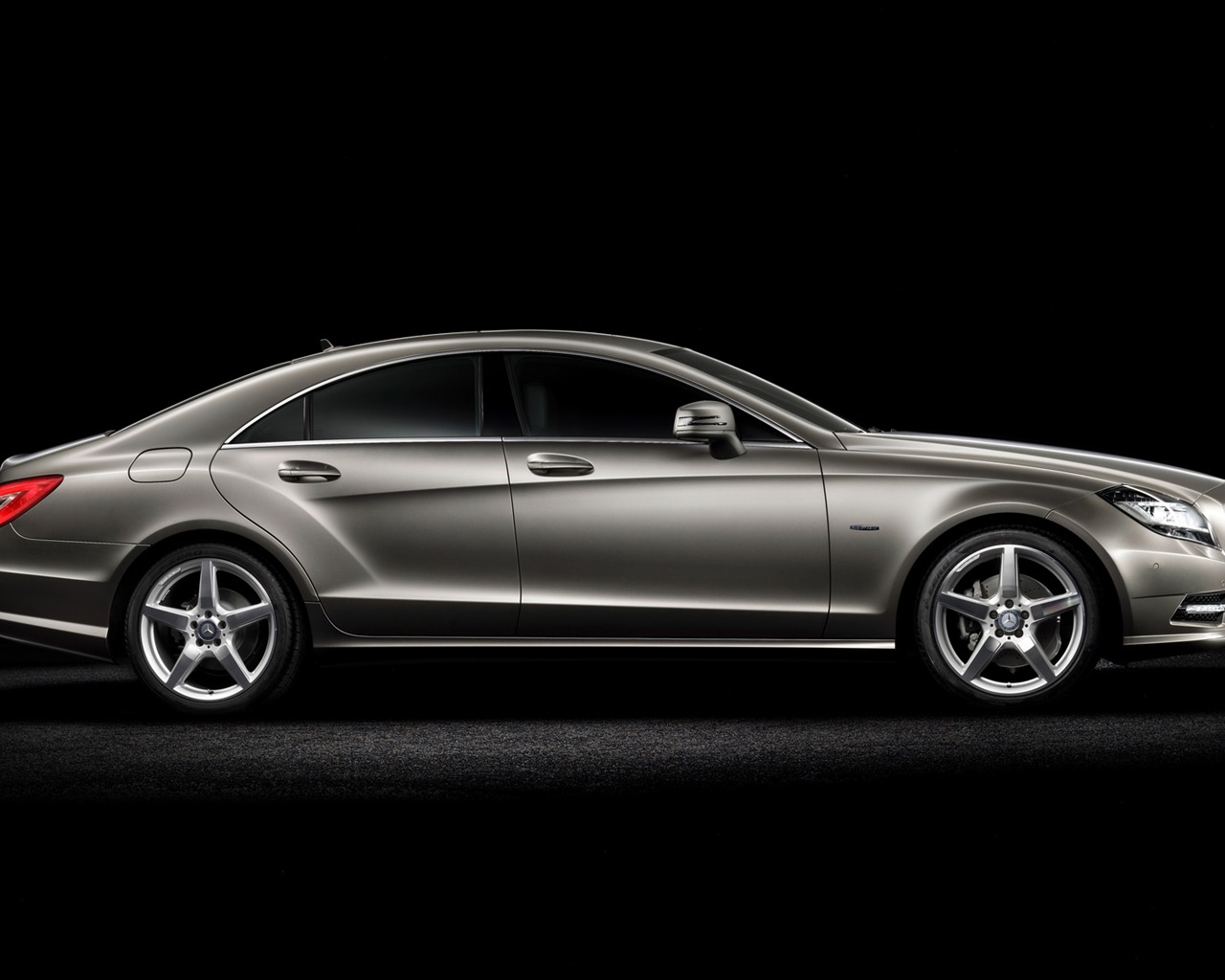 Mercedes-Benz CLS-třída - 2010 HD tapetu #1 - 1280x1024
