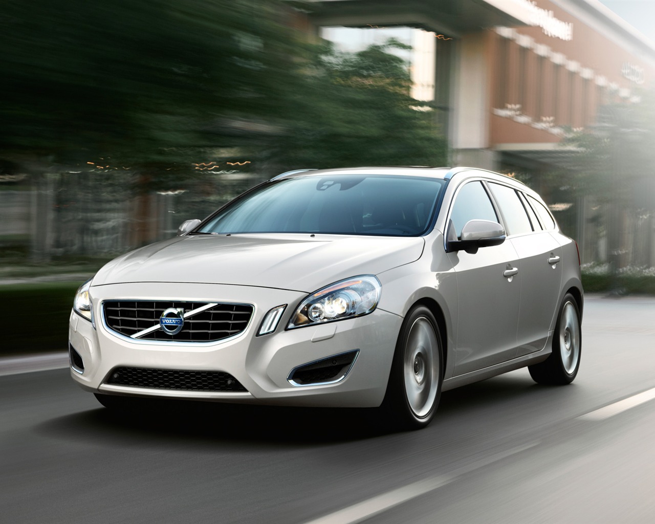 Volvo V60 - 2010 HD Wallpaper #7 - 1280x1024