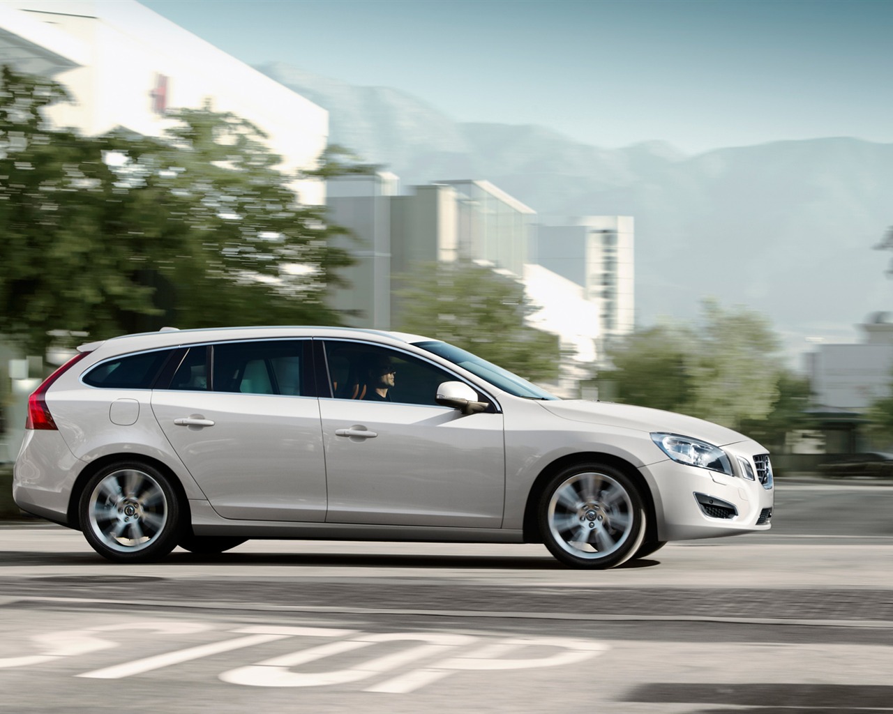 Volvo V60 - 2010 HD tapetu #8 - 1280x1024