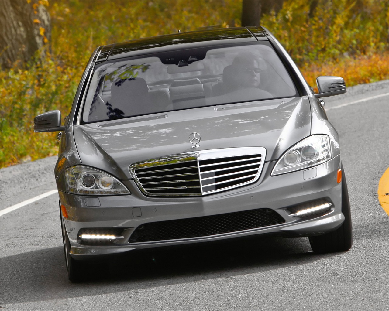 Mercedes-Benz S550 - 2010 HD tapetu #9 - 1280x1024