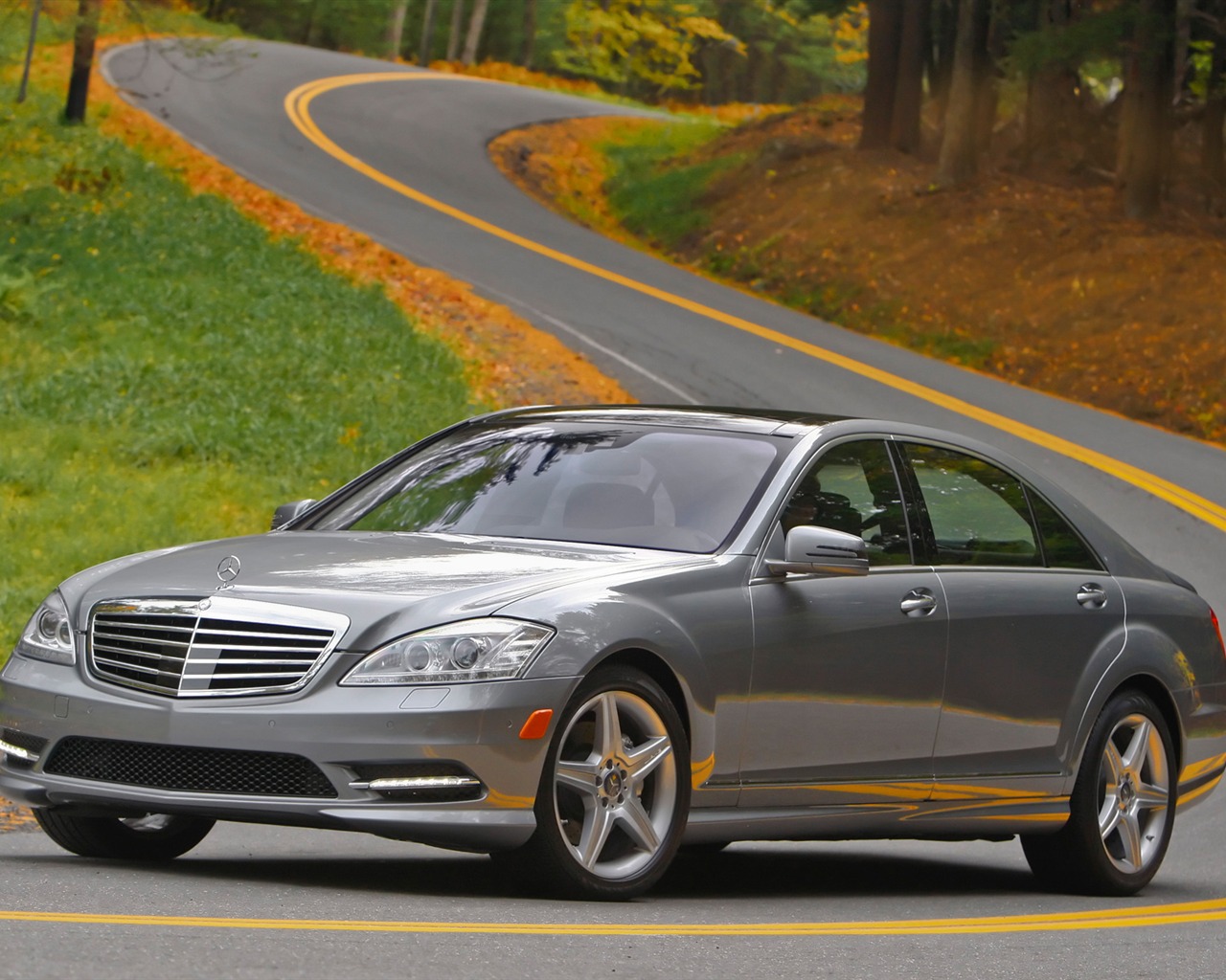 Mercedes-Benz S550 - 2010 HD wallpaper #14 - 1280x1024