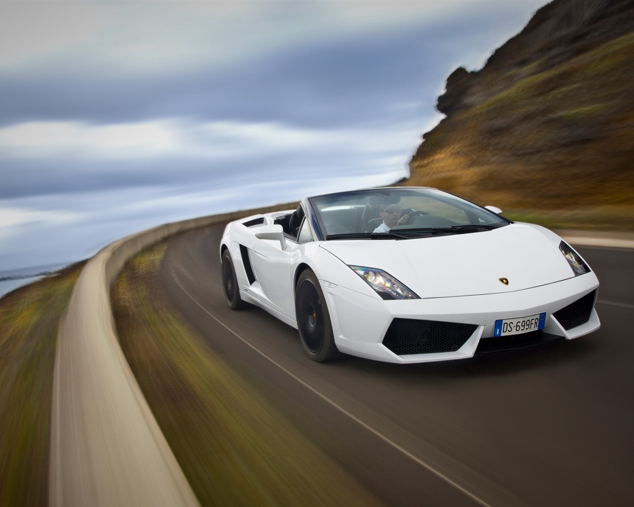 Lamborghini Gallardo LP560-4 Spyder - 2009 HD tapetu #16 - 1280x1024
