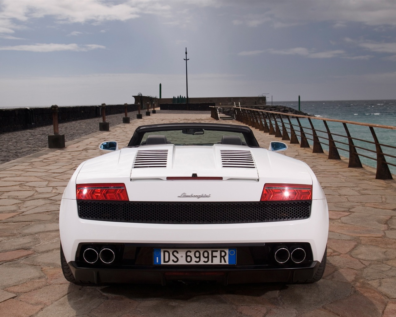 Lamborghini Gallardo LP560-4 Spyder - 2009 HD Wallpaper #29 - 1280x1024