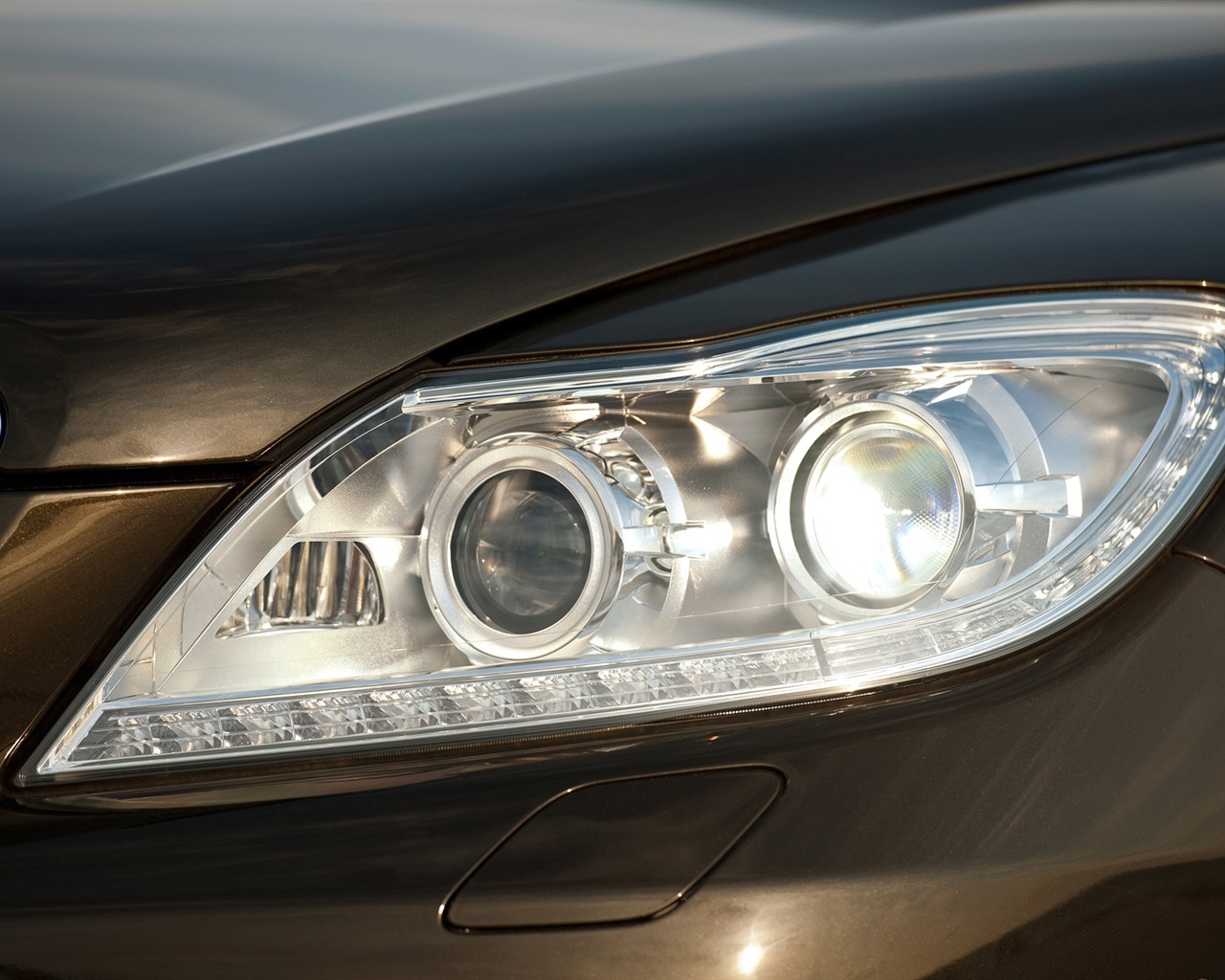 Mercedes-Benz CL600 - 2010 HD wallpaper #26 - 1280x1024