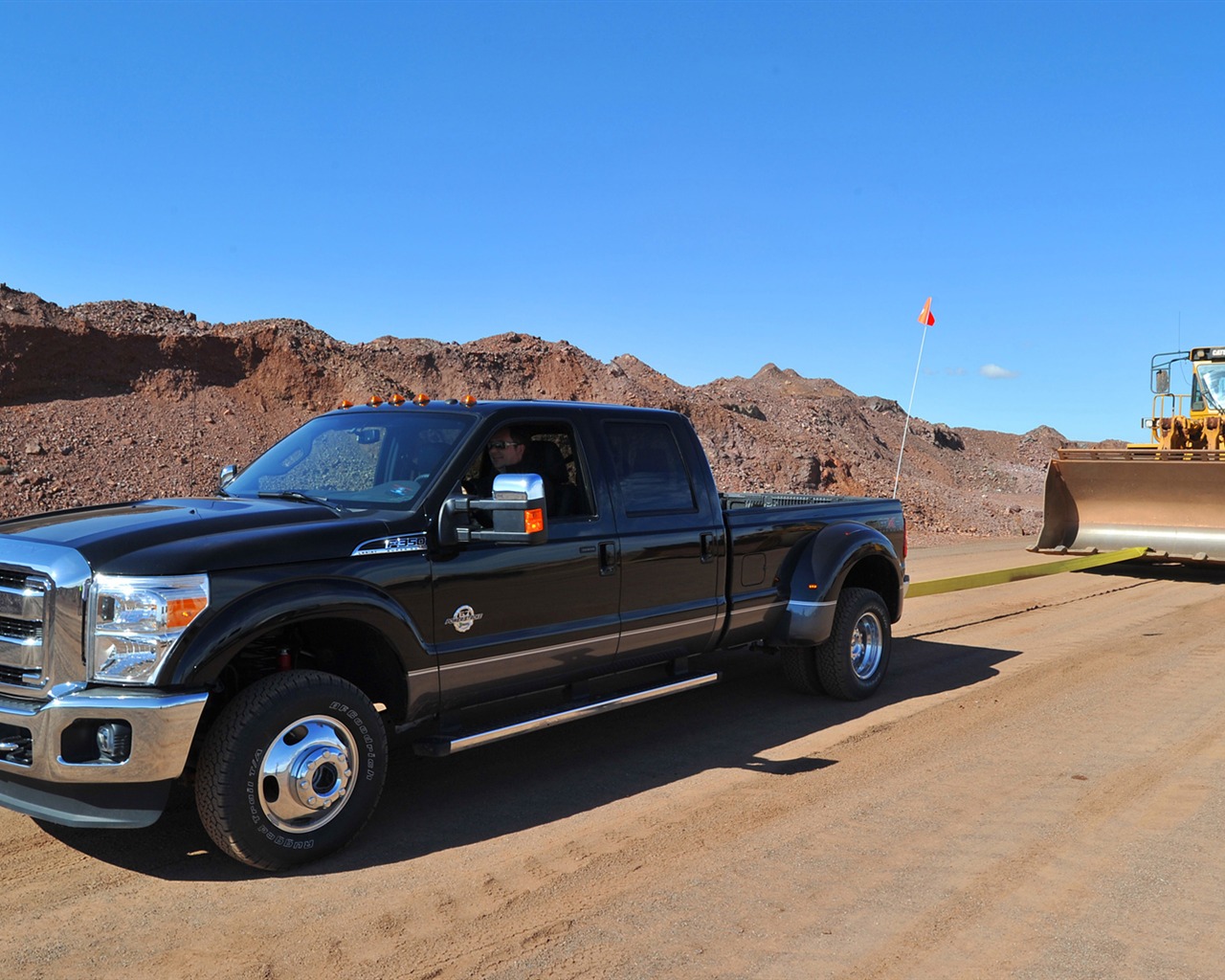 Ford F350 Super Duty - 2011 HD tapetu #6 - 1280x1024
