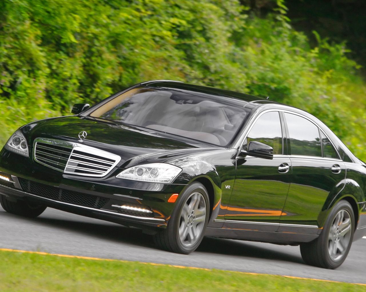 Mercedes-Benz S600 - 2010 HD wallpaper #15 - 1280x1024