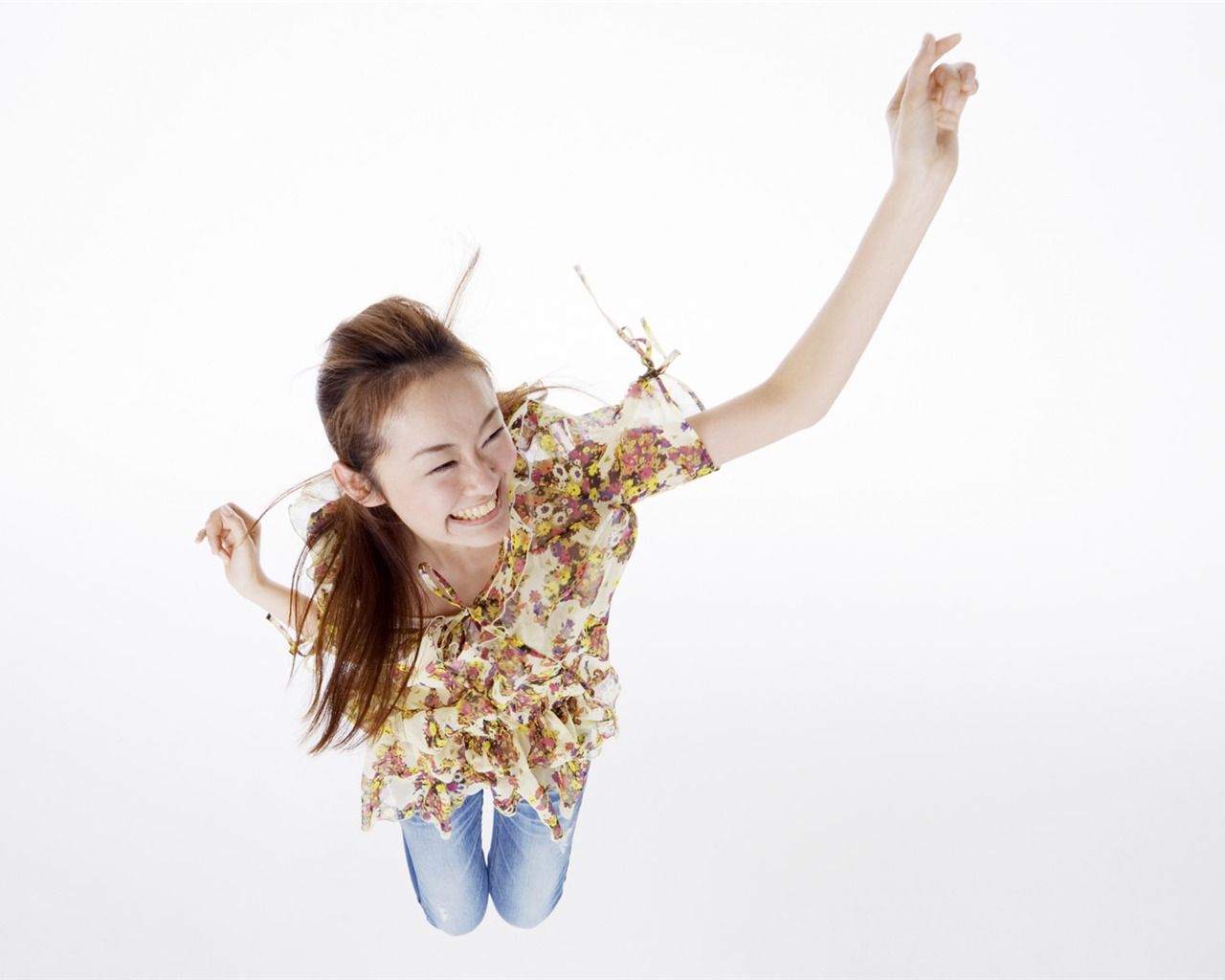 Youth movement wallpaper (2) #6 - 1280x1024