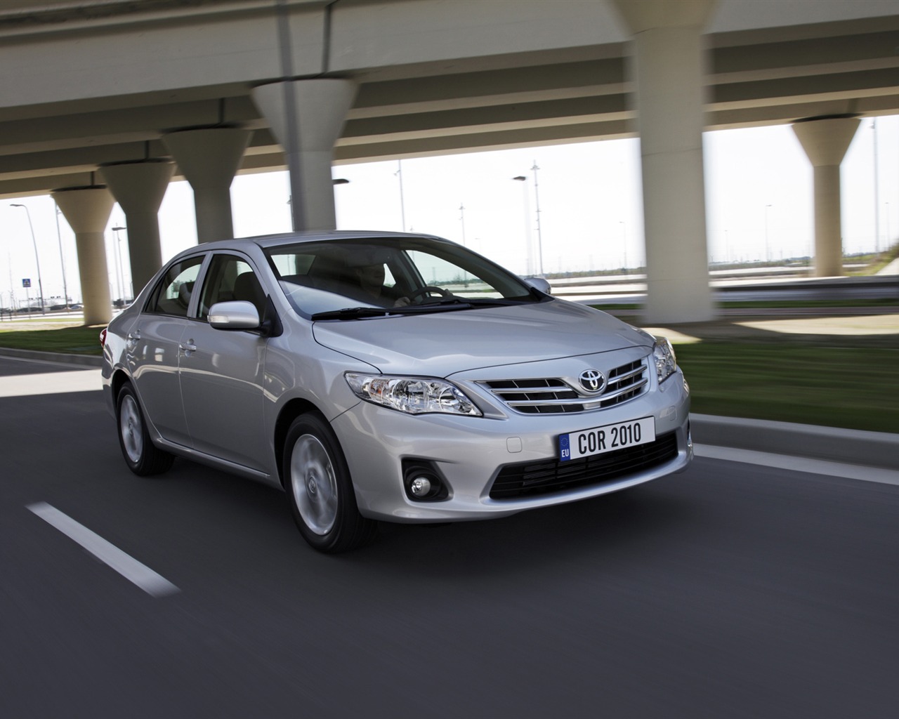 Toyota Corolla - 2010 豐田 #18 - 1280x1024