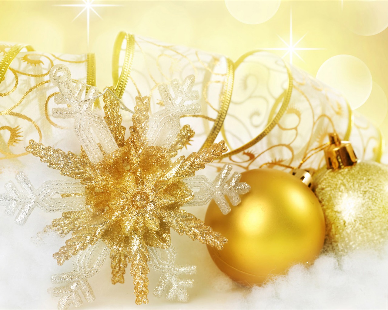 Christmas balls wallpaper (2) #12 - 1280x1024