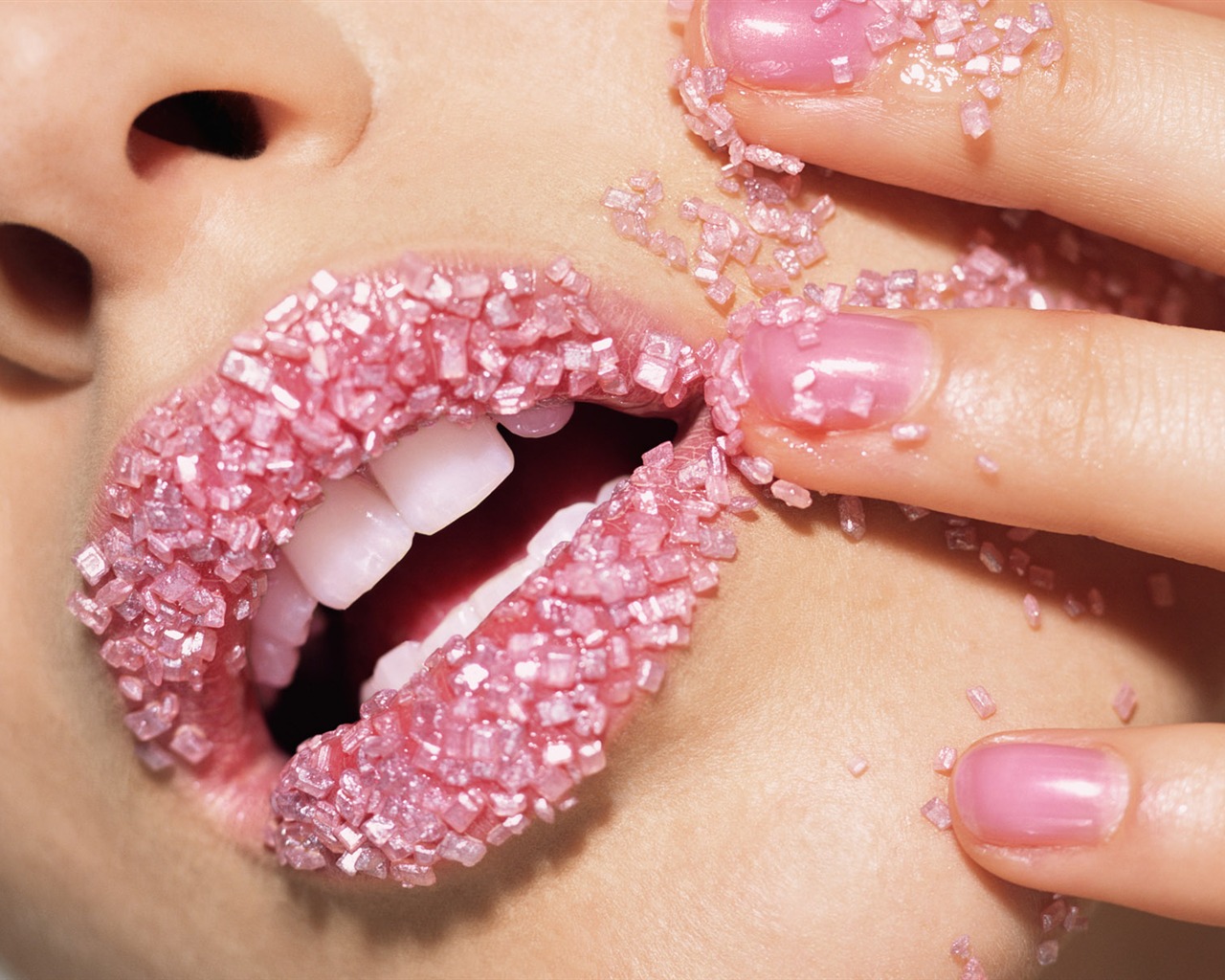 Women face close-up wallpaper (1) #6 - 1280x1024