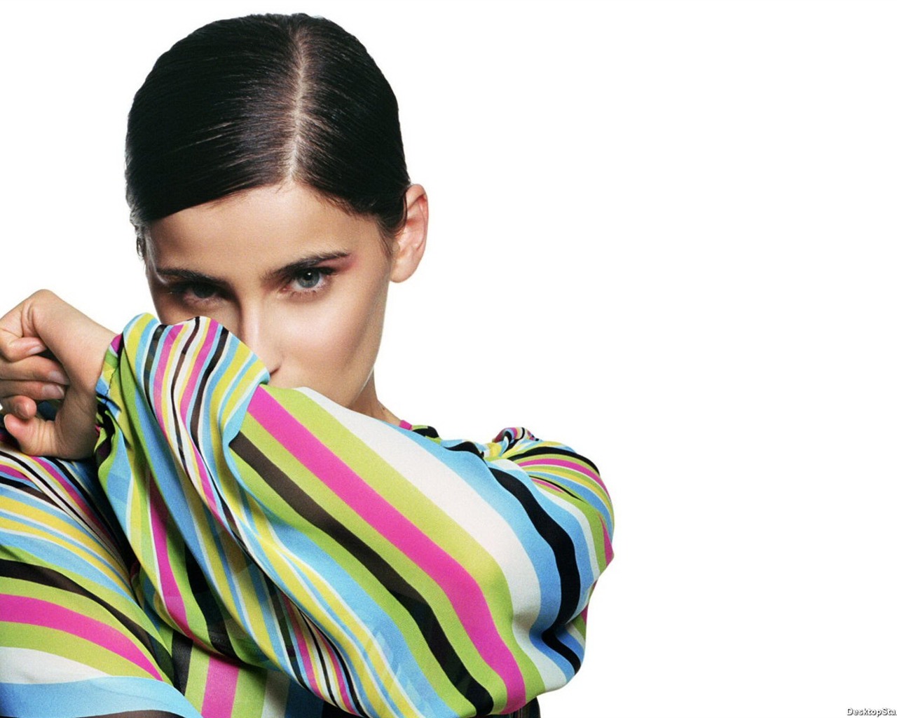 Nelly Furtado 妮莉·費塔朵 美女壁紙 #4 - 1280x1024