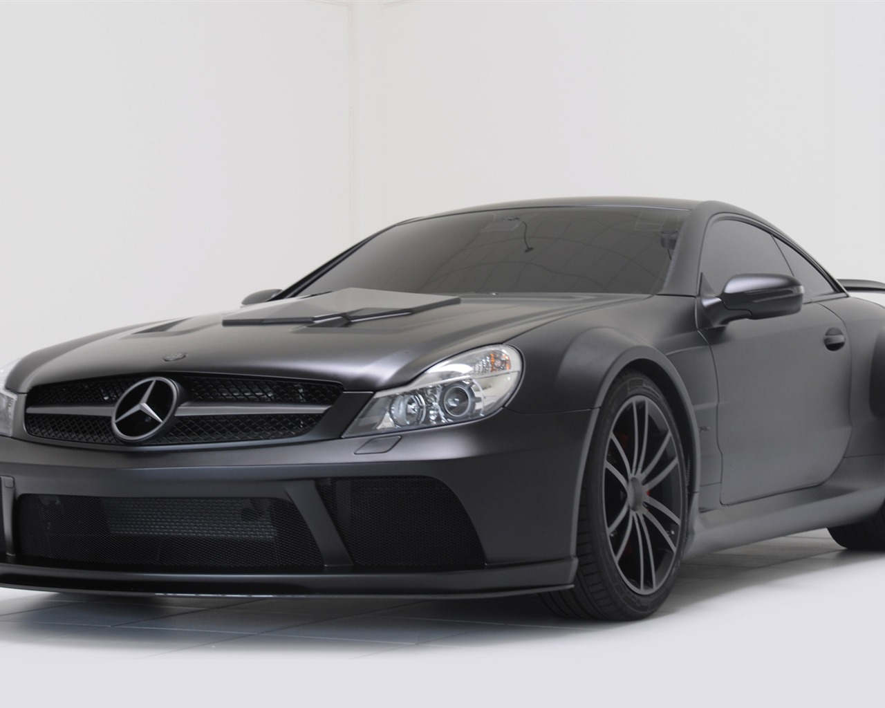 Brabus T65 RS Vanish - 2010 HD tapetu #1 - 1280x1024