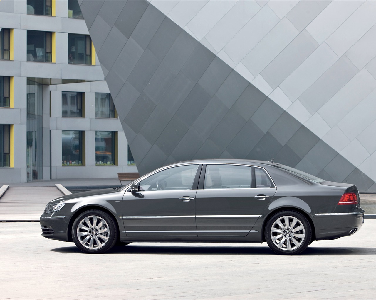 Volkswagen Phaeton W12 long wheelbase - 2010 大眾 #10 - 1280x1024