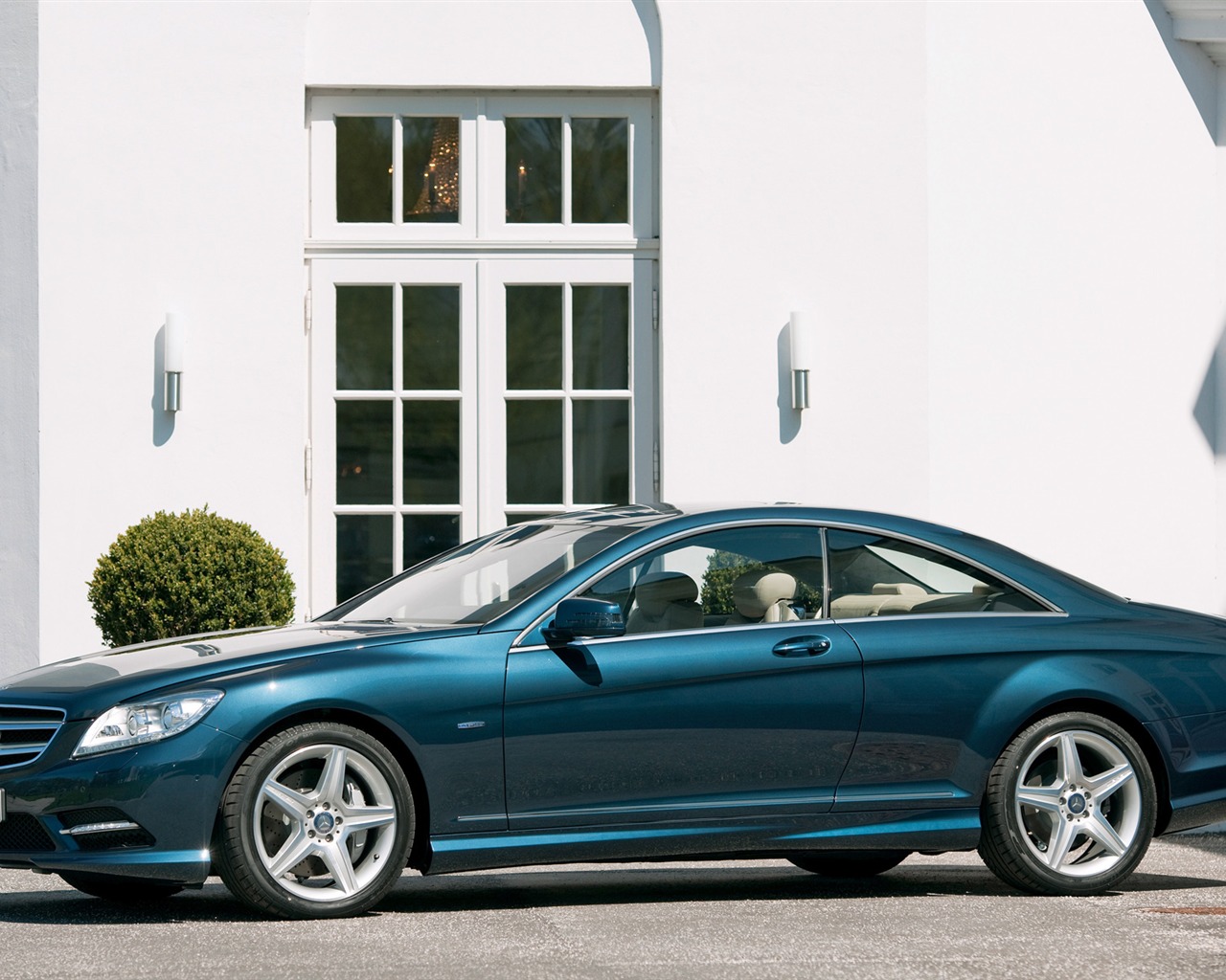 Mercedes-Benz CL500 4MATIC - 2010 HD wallpaper #11 - 1280x1024