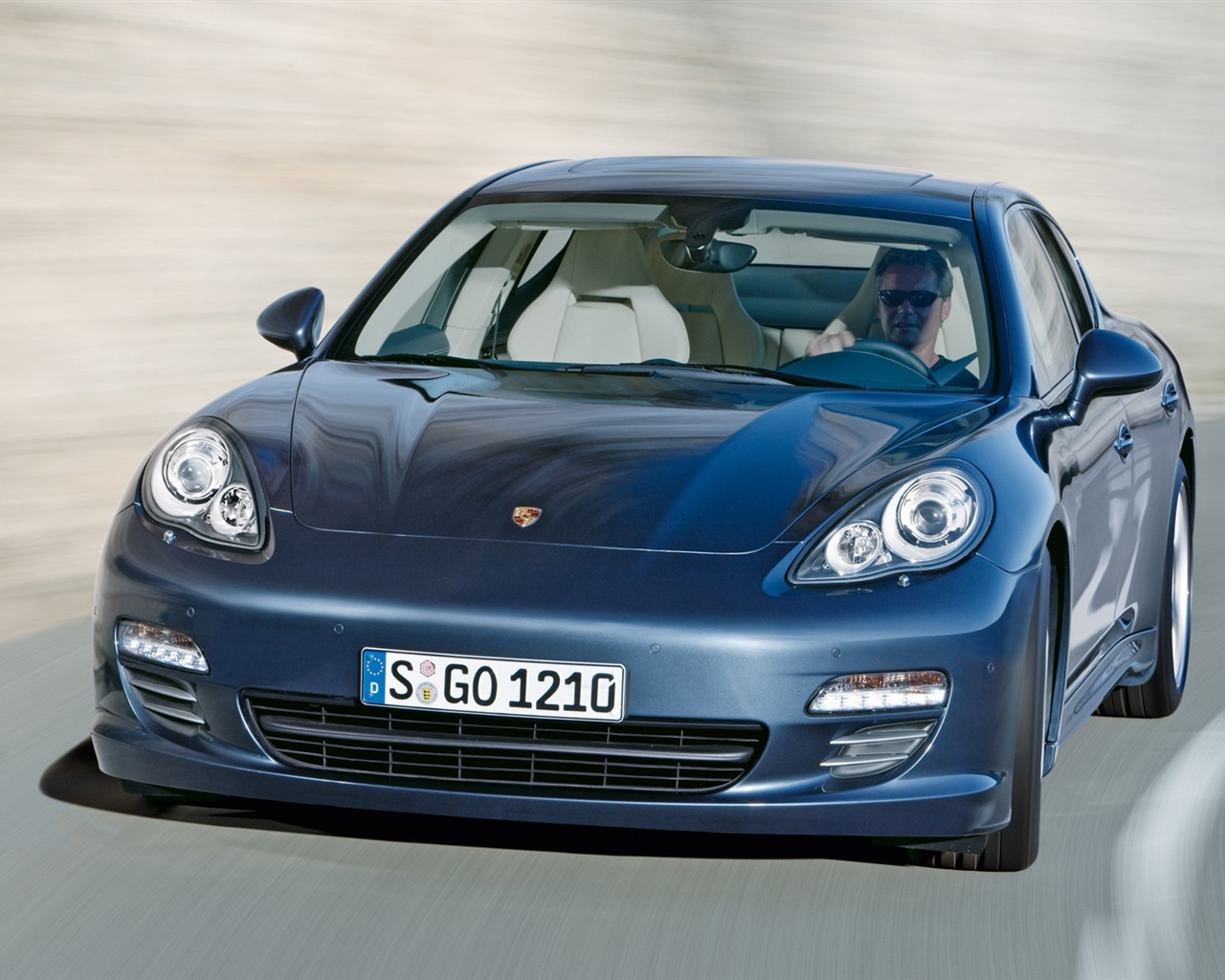 Porsche Panamera 4S - 2009 HD wallpaper #4 - 1280x1024