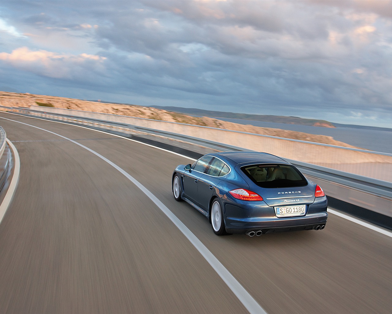 Porsche Panamera 4S - 2009 HD wallpaper #13 - 1280x1024