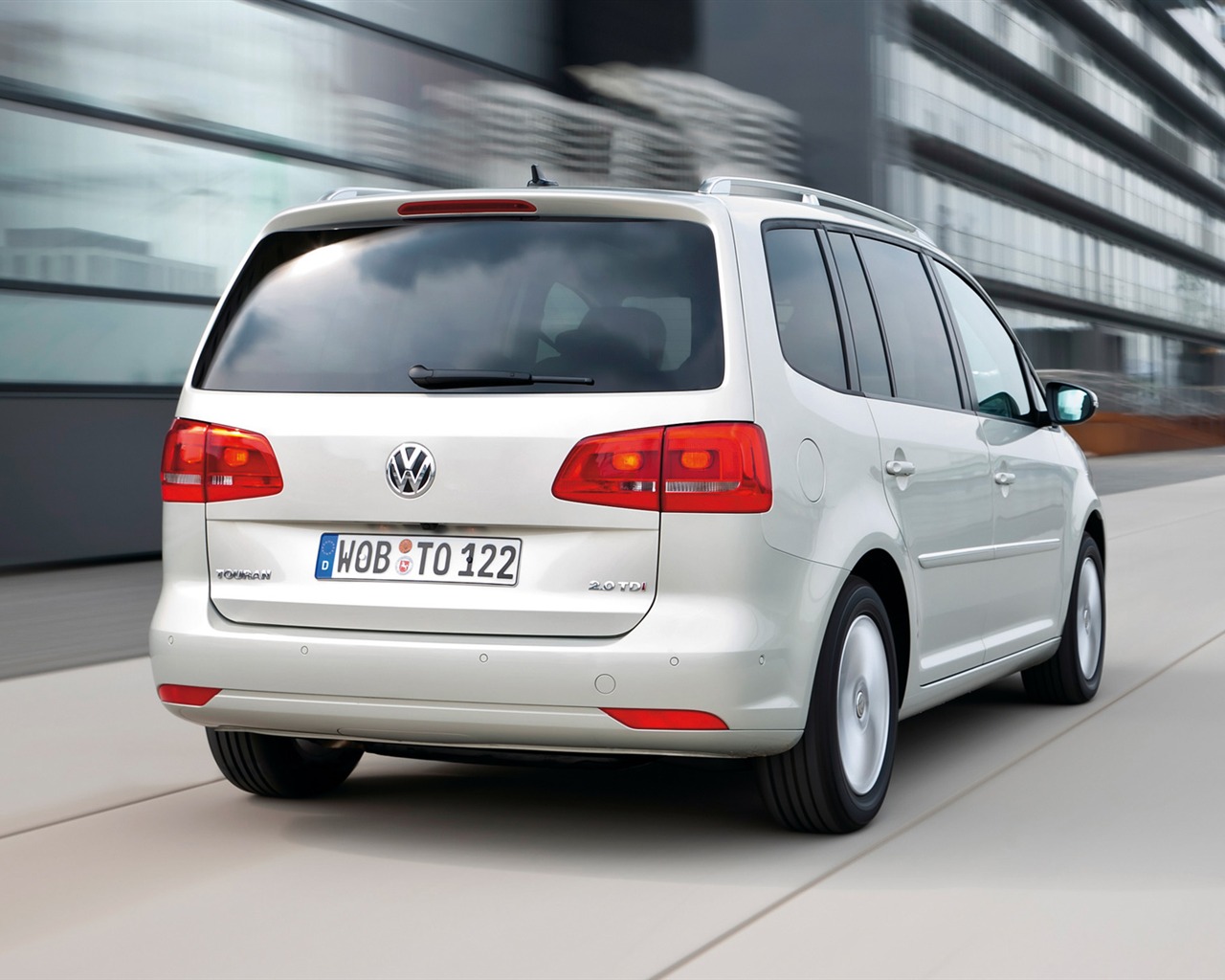 Volkswagen Touran TDI - 2010 HD tapetu #4 - 1280x1024