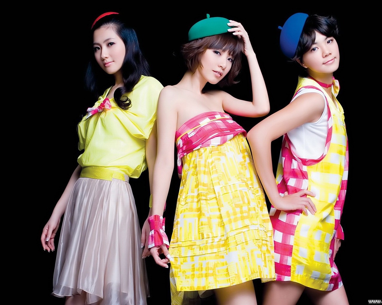 S.H.E Selina Hebe Ella #1 - 1280x1024