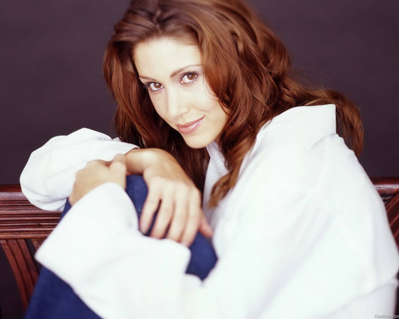 Shannon Elizabeth beautiful wallpaper #22 - 1280x1024