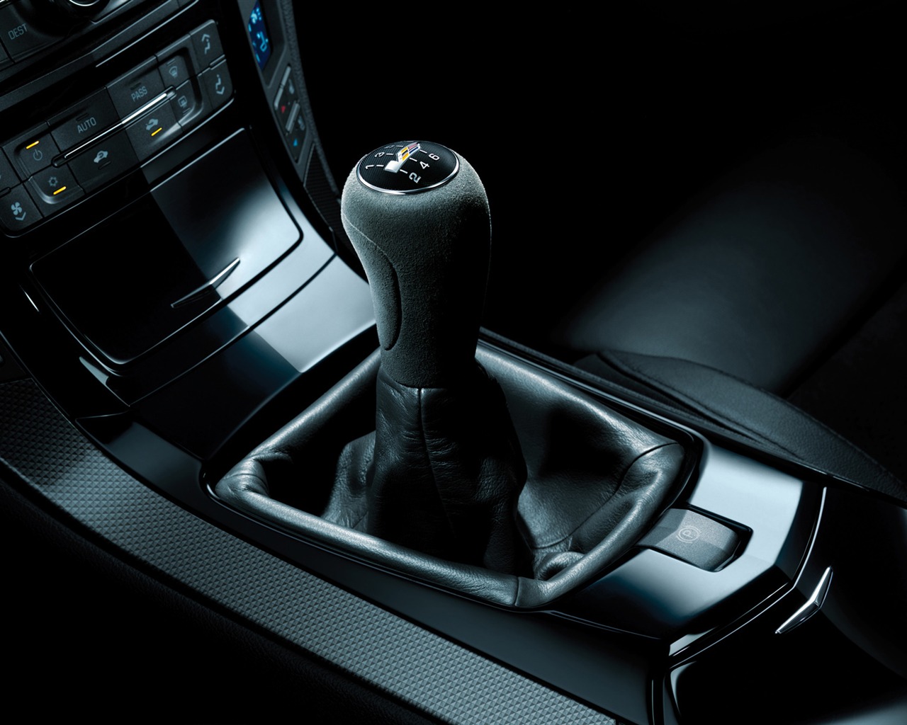 Cadillac CTS-V - 2011 HD wallpaper #11 - 1280x1024